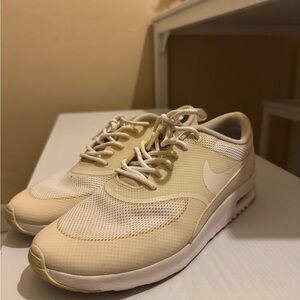 Nike Women's Beige Sneakers